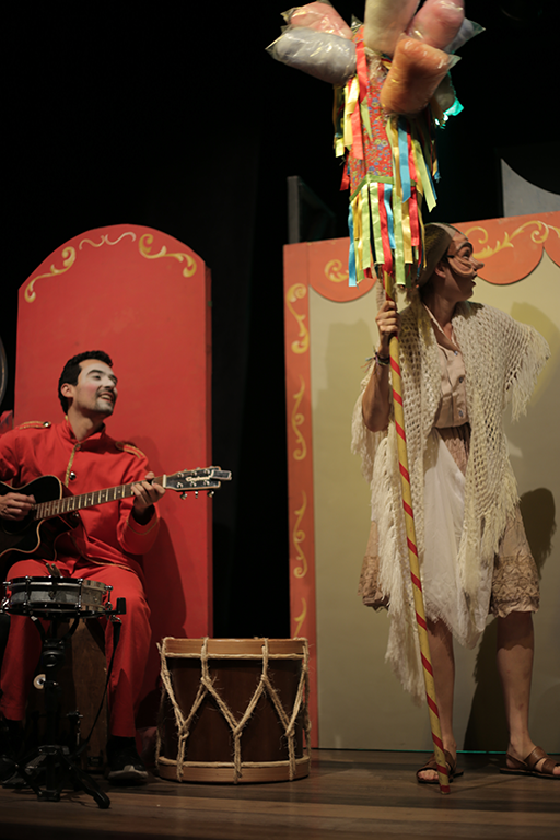 A Nova Roupa do Rei-138.png